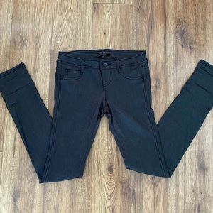 Guess stretch jeans size 24